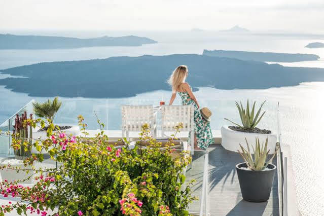 On The Rocks Santorini Hotel อิเมโรวิยอน ภายนอก รูปภาพ