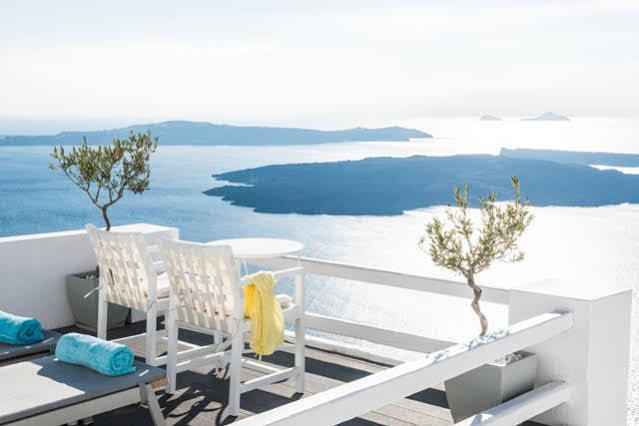 On The Rocks Santorini Hotel อิเมโรวิยอน ภายนอก รูปภาพ