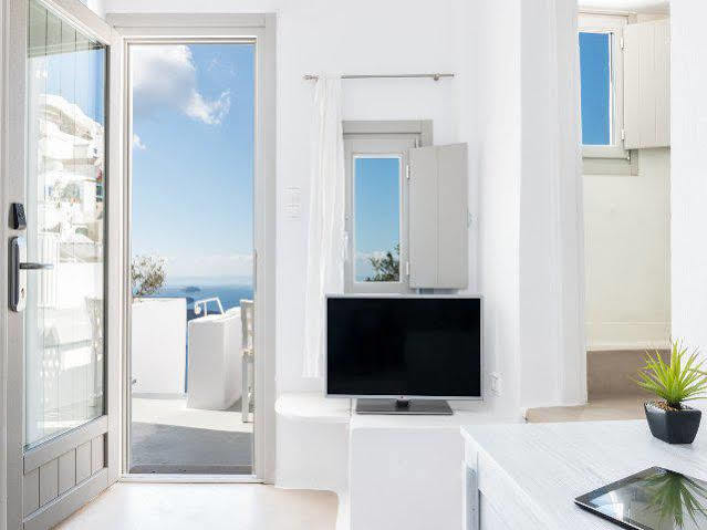 On The Rocks Santorini Hotel อิเมโรวิยอน ภายนอก รูปภาพ